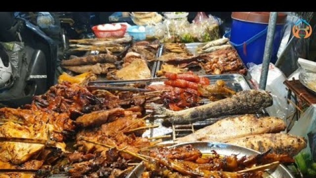 'All kinds of delicious ready-made food for sale at Dumix Market and Samaki Market, Phnom Penh'