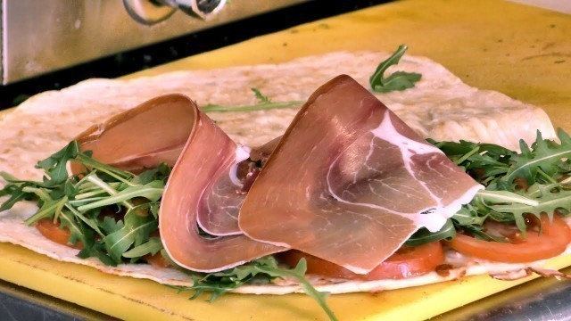 'Street Food from Italy. Three Kinds of Piadina Seen in London and Italy'