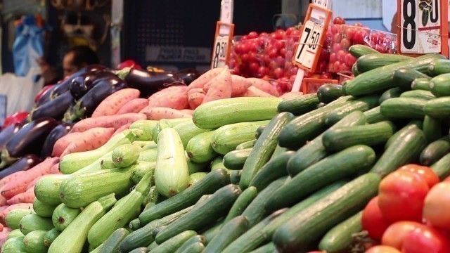 'Jerusalem\'s Mahne Yehuda Market Combines Rich History & Gourmet Food'