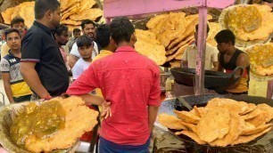 'Kanu Bhai Selling Puri Subji Rs .5 /- Only | Morning Rush For Breakfast | Indian Street Food'