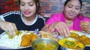 'Eating Huge Lunch! Dal Tadka, Aloo Dum, Kadi Pakoda, Puri || Homemade Food Eating Show || Foodie JD'